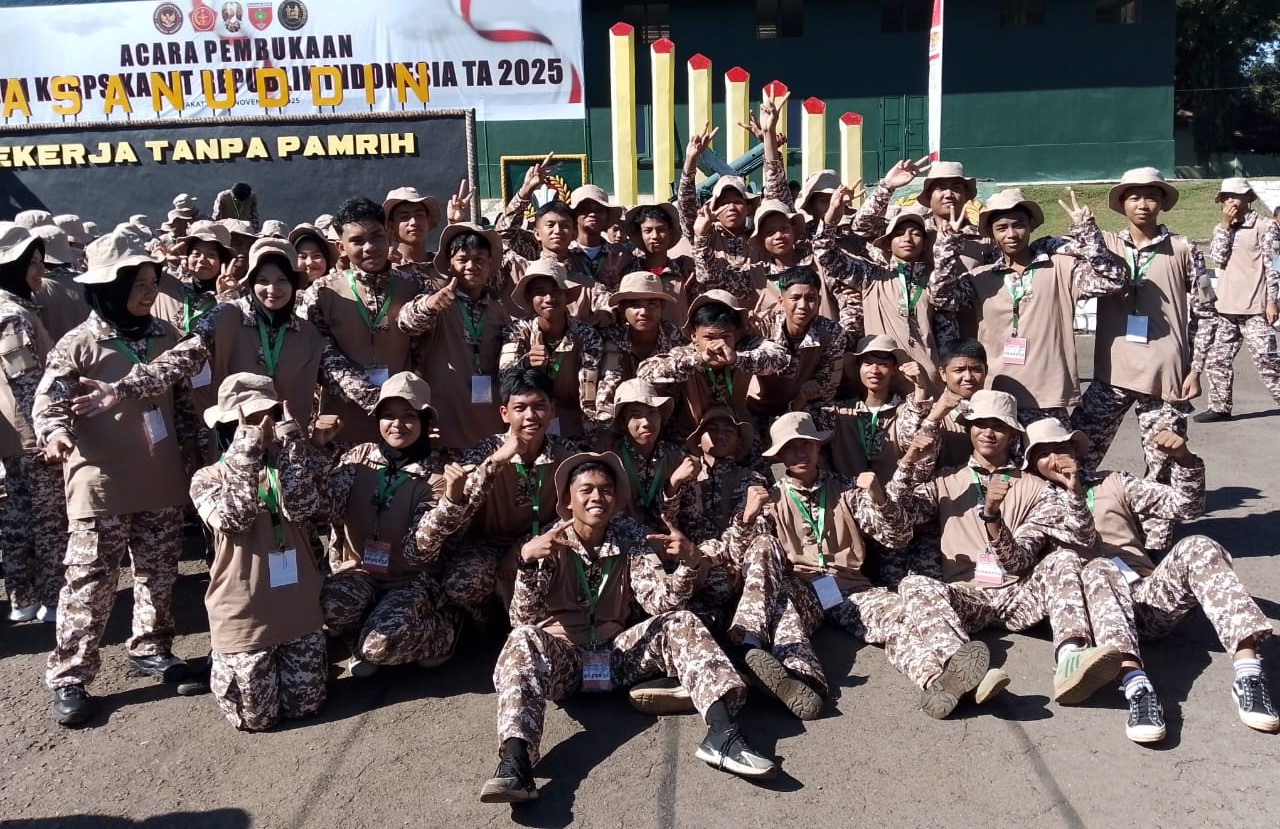 Membentuk Karakter dan Kedisiplinan: Pelatihan Disiplin oleh TNI untuk Siswa SMK Muhammadiyah 2 Bontoala Makassar